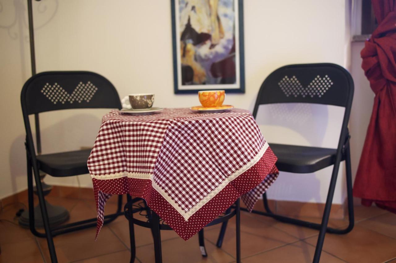 Apartament La Rosa Scarlatta Viterbo Zewnętrze zdjęcie